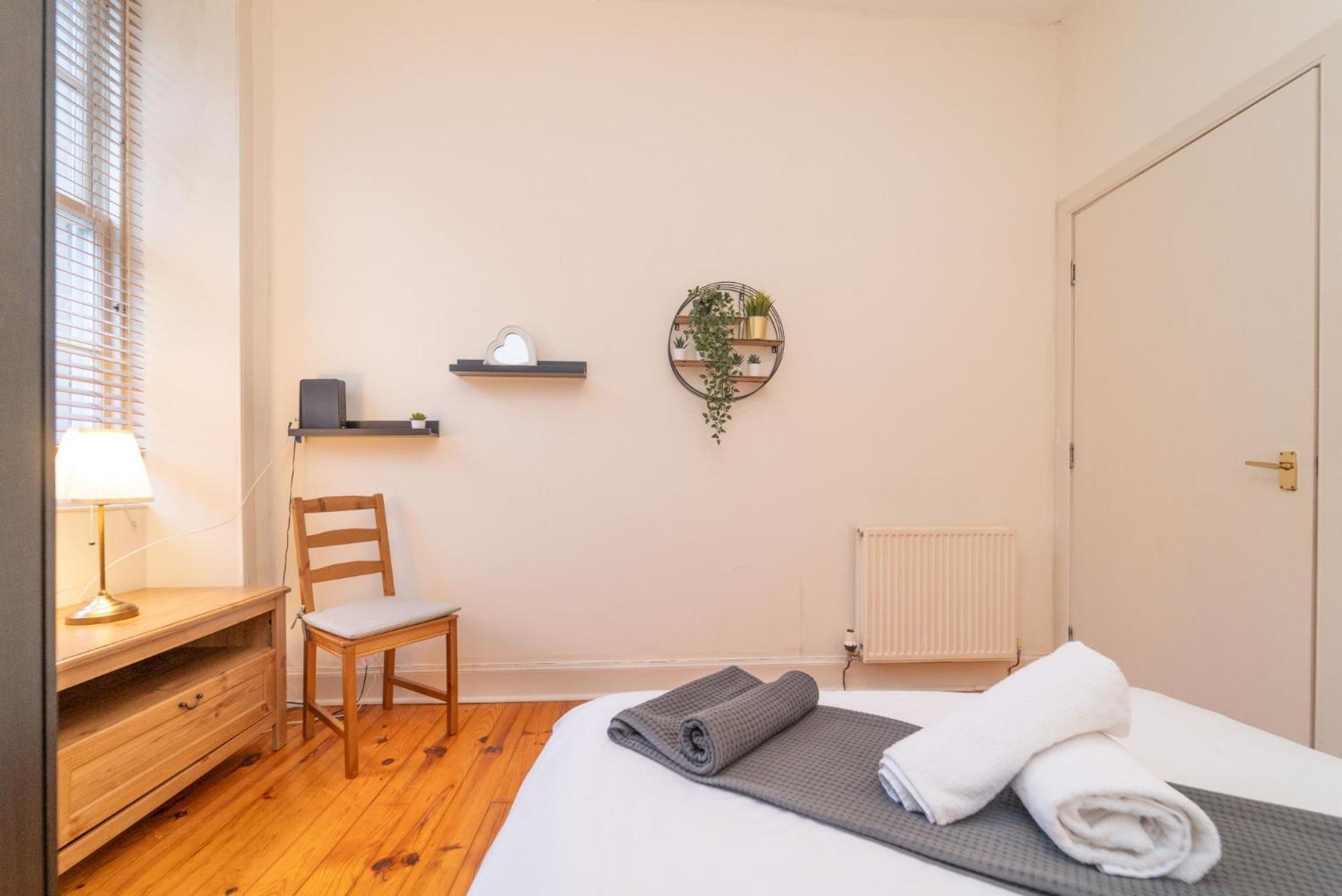 Large City Corner Apartment Edimburgo Exterior foto