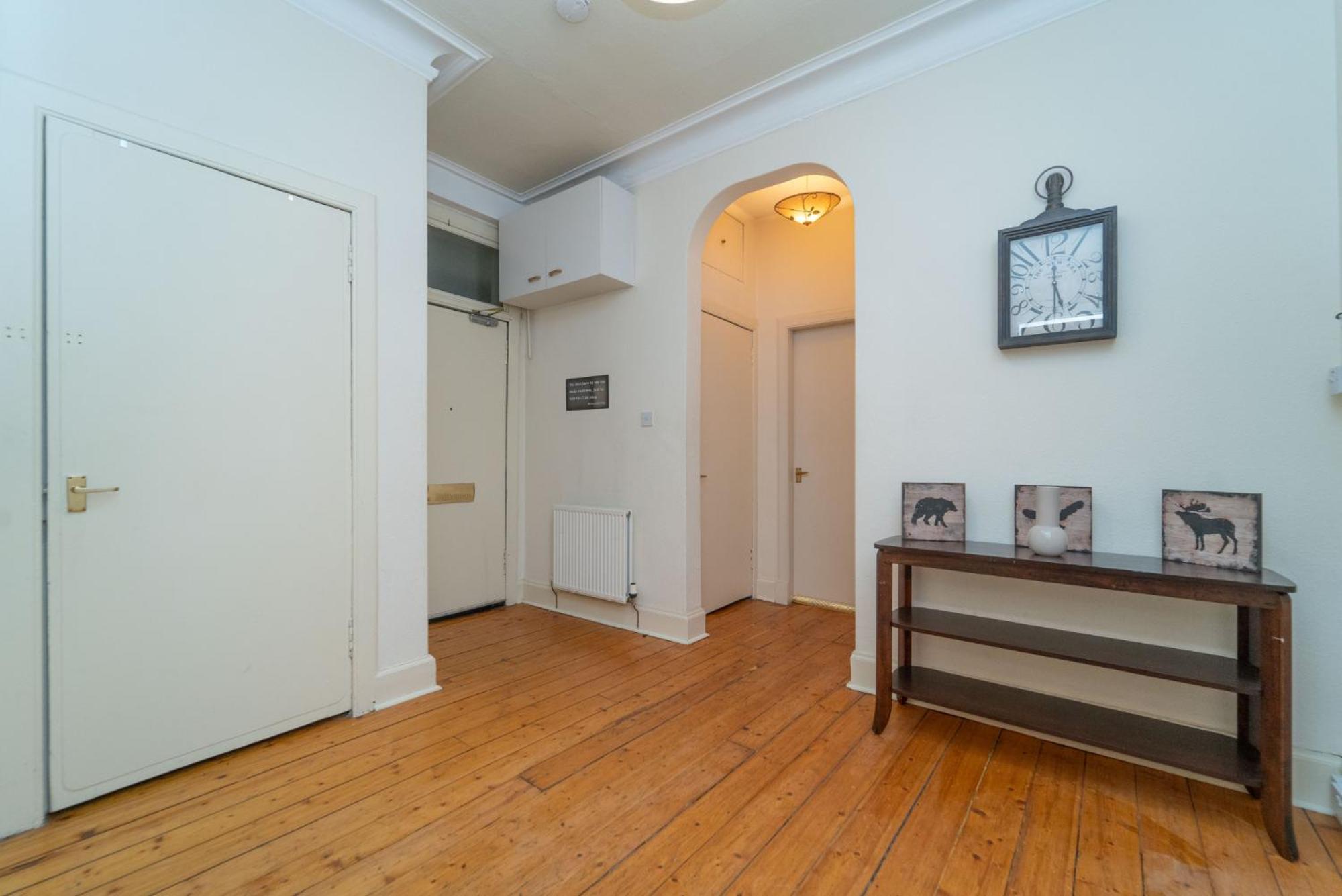 Large City Corner Apartment Edimburgo Exterior foto